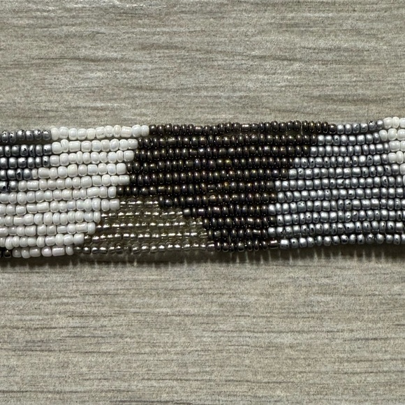 Moyna Camouflage Beaded Crossbody Bag - Picture 4 of 4